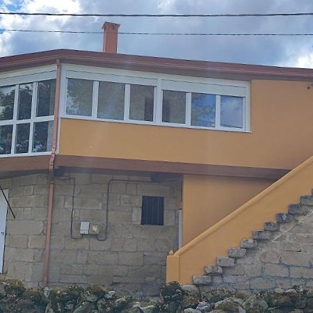 Casa Do Outeiro De Aguil Villa Castro Caldelas Luaran gambar